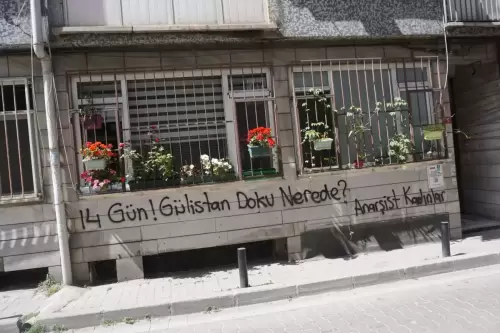 “14 Gün! Gülistan Doku Nerede?” Anarşist Kadınlar (Kadıköy, 2022)