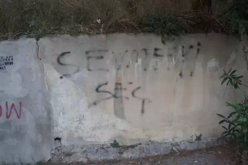 Sevmeyi Seç