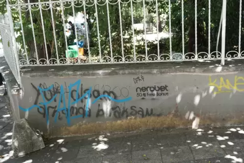 Yok Olsam Arkamda Bıraksam