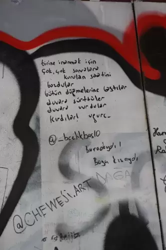 Birine inanmak içinçok, çok sonralara kurulan saatiniBozdular