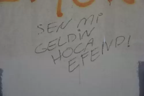 Sen mi Geldin Hoca Efendi (Beyoğlu, 2022)